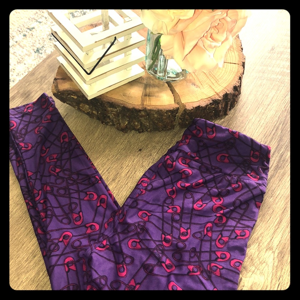 NWOT LULAROE OS LEGGINGS